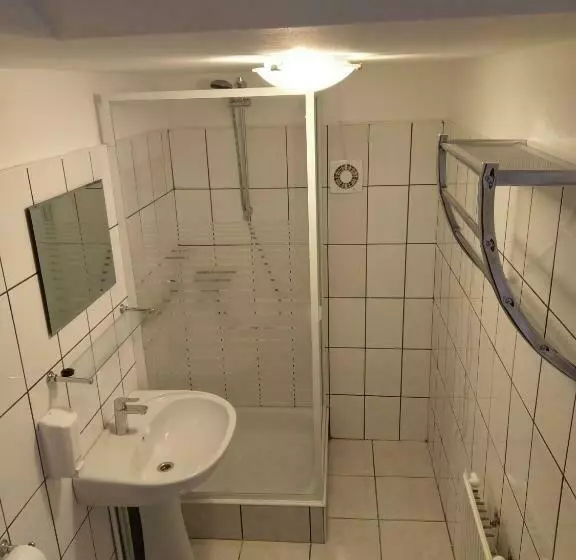 Motelli Aterman House