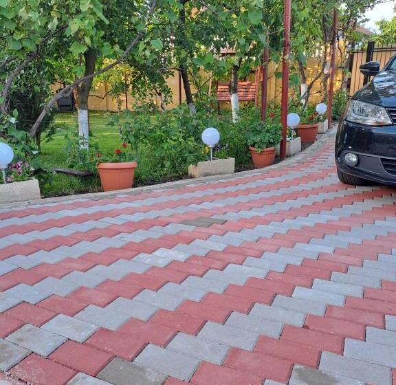 پانسیون Casa Dana