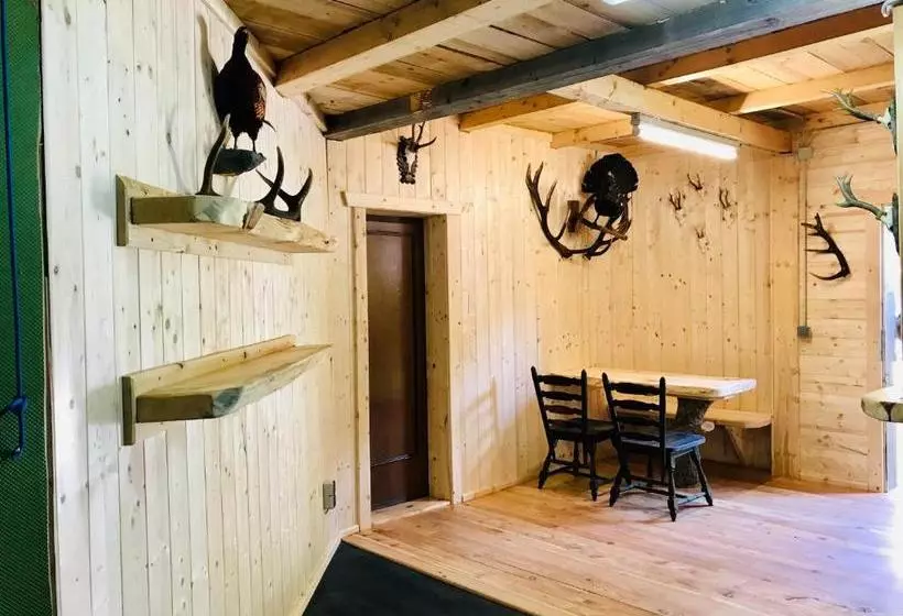 ペンション Forellenwirt Bacher