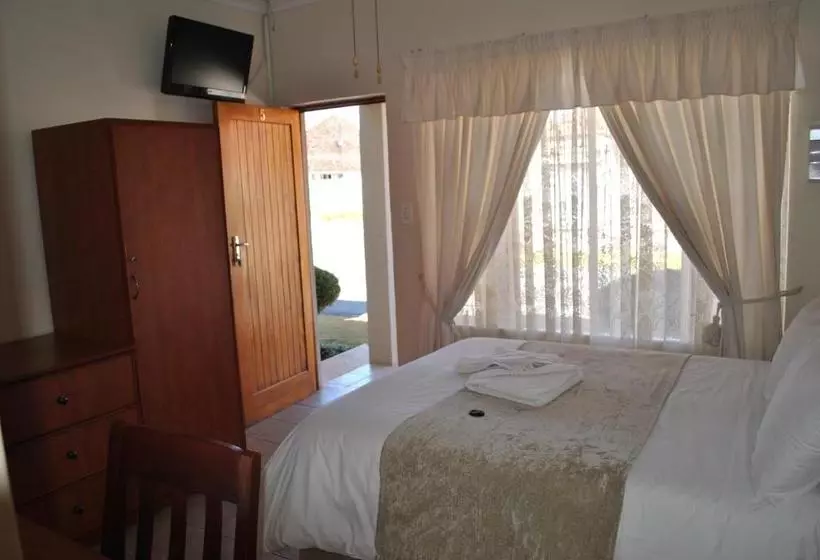 ペンション Lehiel Guesthouse