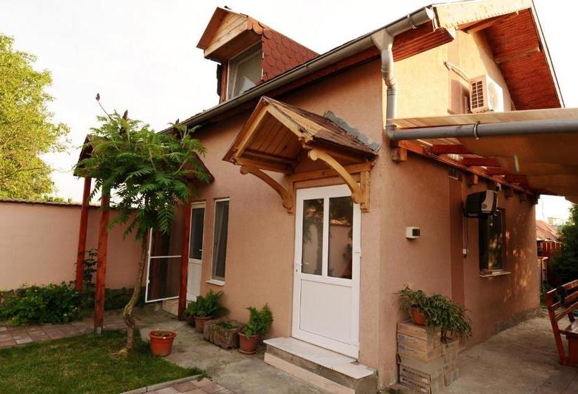 پانسیون Route 66