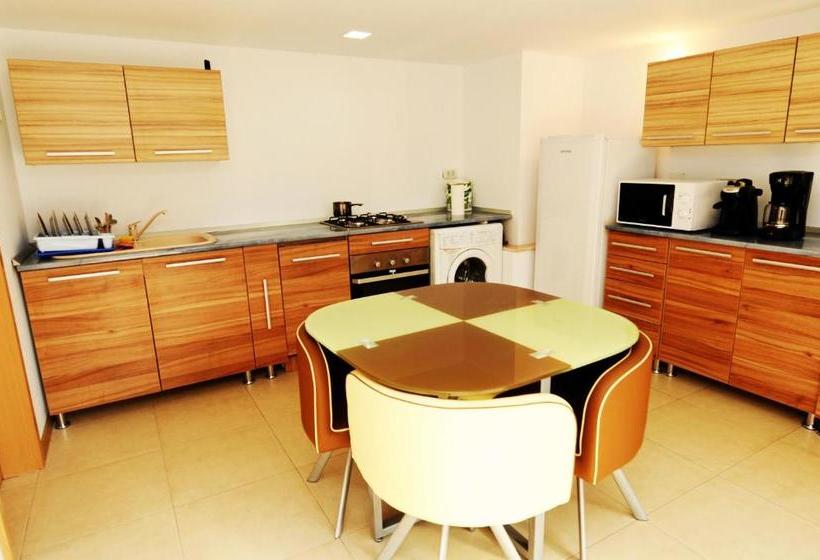 پانسیون Route 66