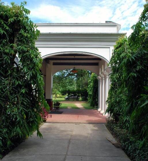 リゾートホテル Thengal Manor