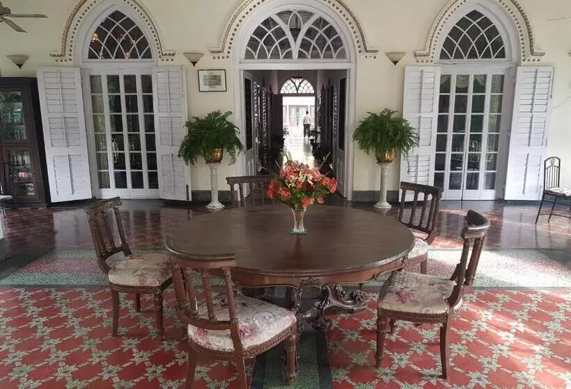 リゾートホテル Thengal Manor