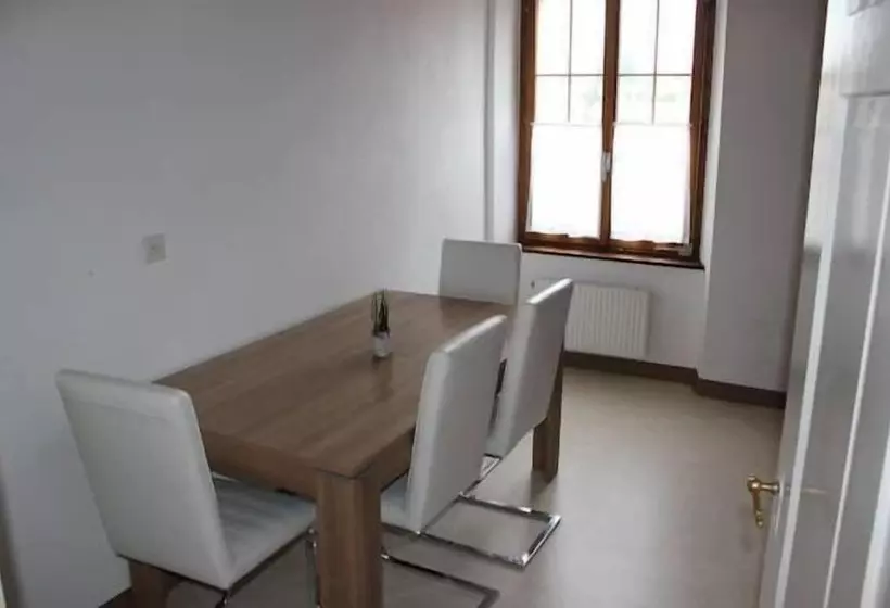 Retkeilymaja Gasthof National