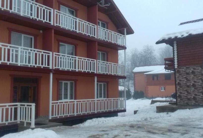 فندق صغير Kreitser