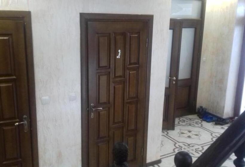 فندق صغير Kreitser