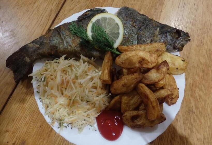 فندق صغير Kreitser