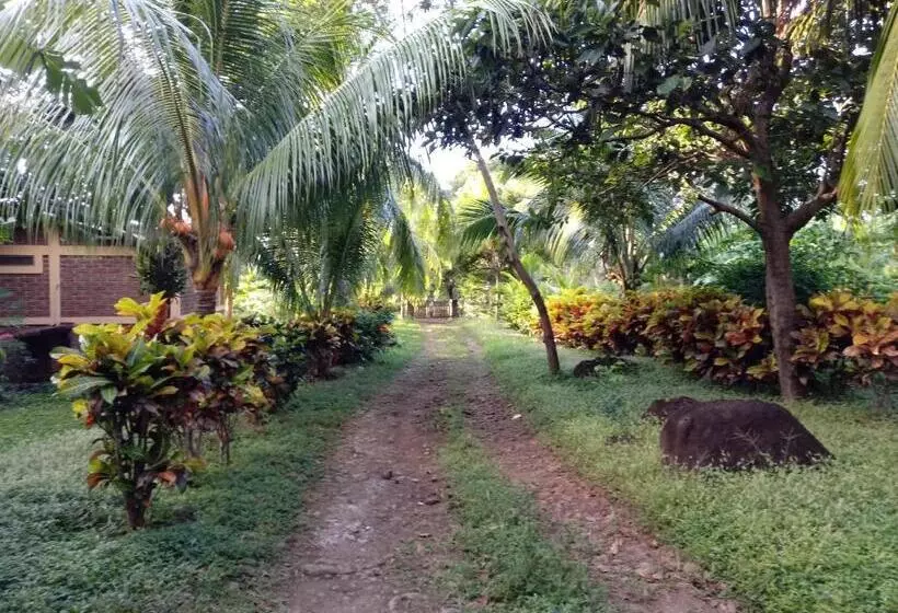 Aamiaismajoitus (B&B) Finca Montaña Sagrada