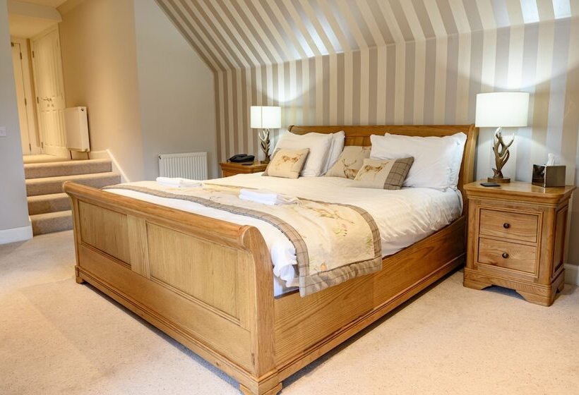 Glen Clova Hotel & Luxury Lodges