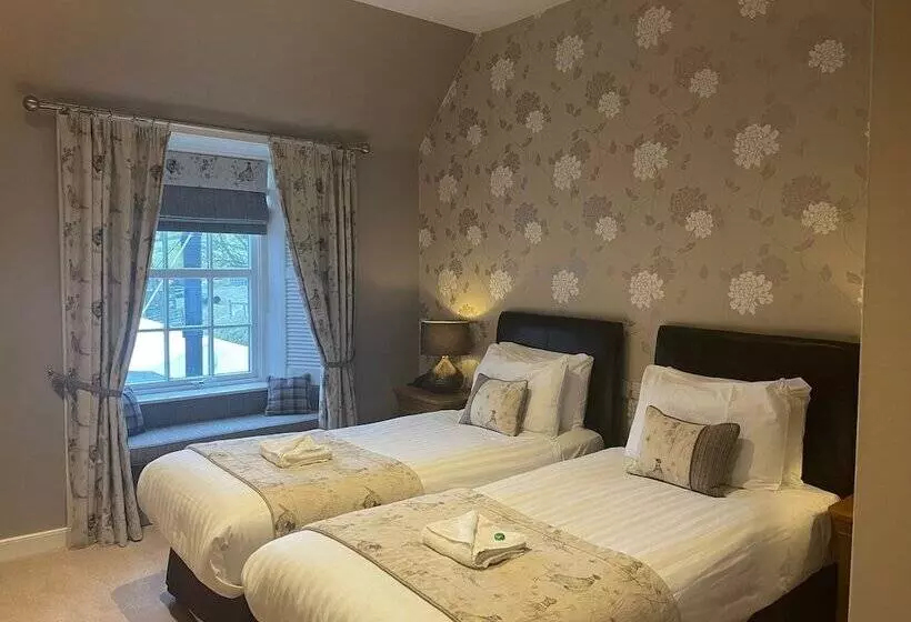 Glen Clova Hotel & Luxury Lodges