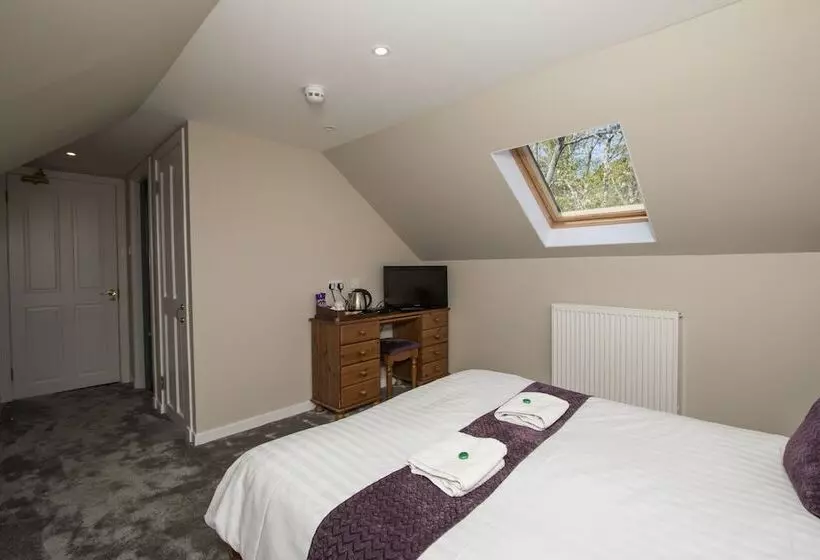 Glen Clova Hotel & Luxury Lodges