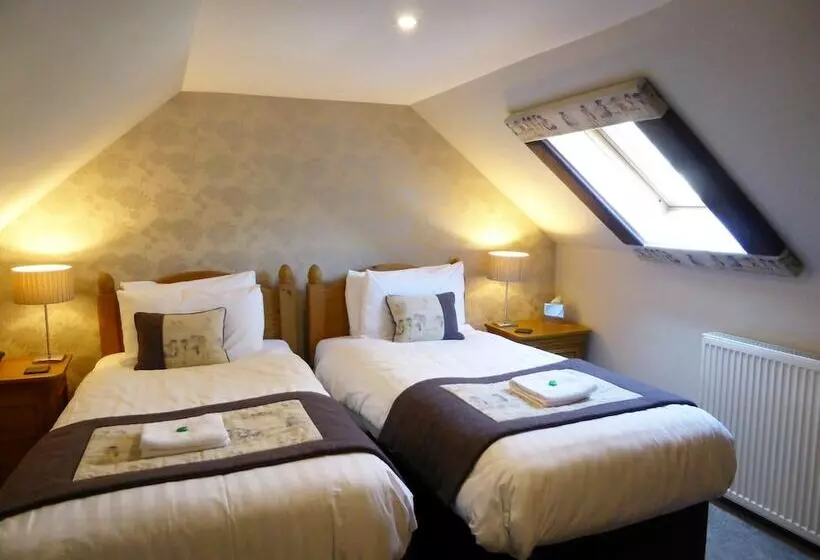 Glen Clova Hotel & Luxury Lodges