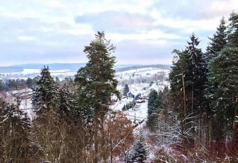 Отель Am Wald  Garni