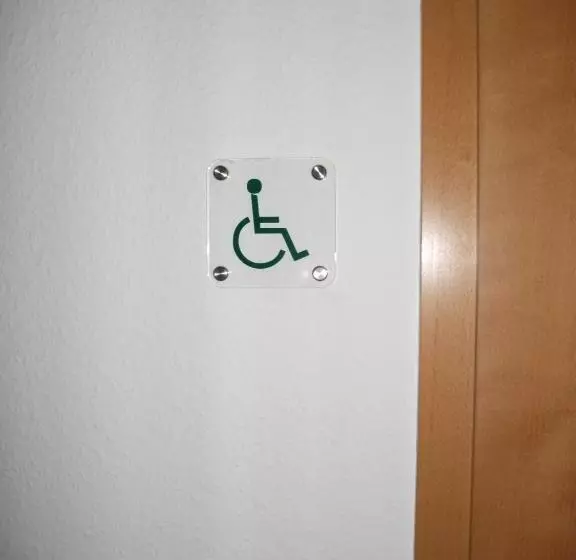 ホテル Am Wald  Garni