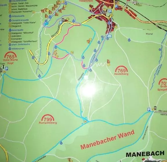 ホテル Am Wald  Garni