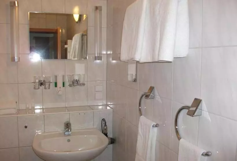 ホテル Am Wald  Garni