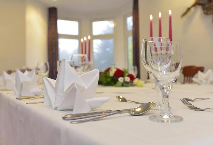 Отель Am Wald  Garni