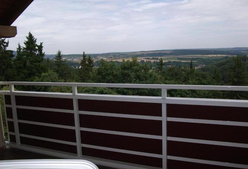 Отель Am Wald  Garni