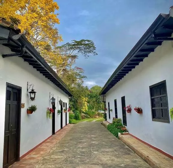 ホテル Hacienda El Roble