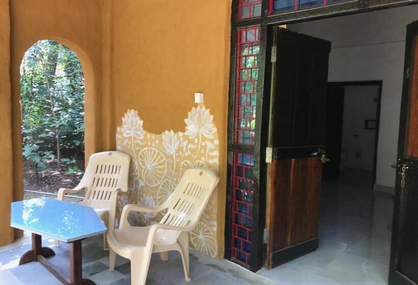 酒店 Kamp Kamouflage Kanha