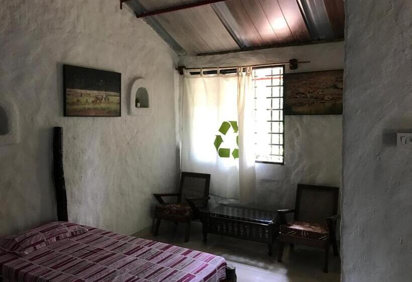 酒店 Kamp Kamouflage Kanha