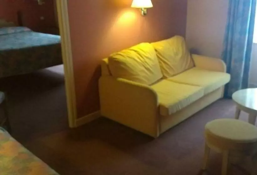 Hotelli La Fleur De Lys