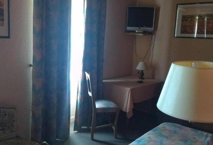 فندق La Fleur De Lys