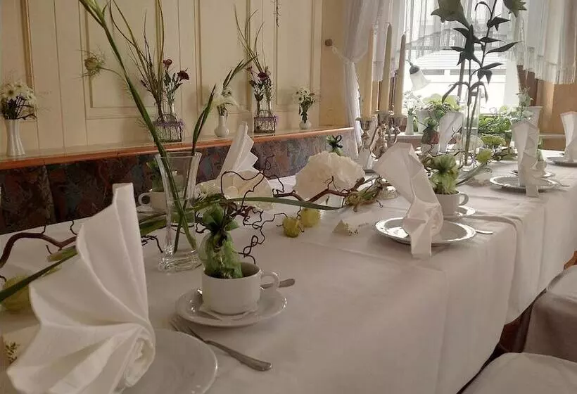 ホテル Restaurant Alter Krug Kallinchen