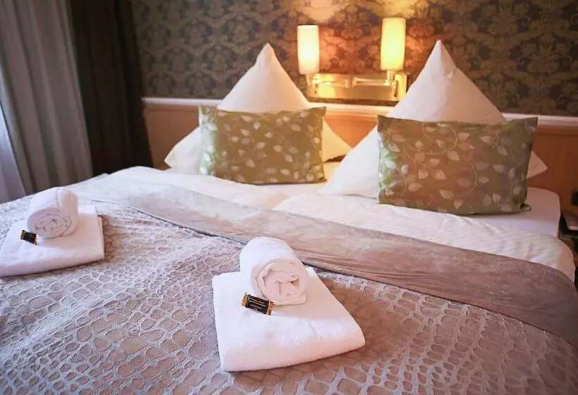 ホテル Restaurant Alter Krug Kallinchen