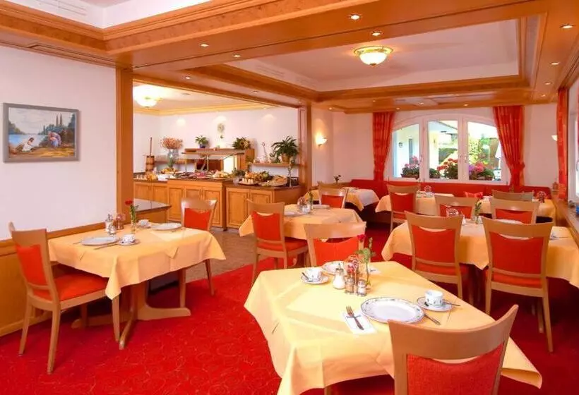Hotelli Restaurant Sennhütte Im Herzen Des Südschwarzwalds
