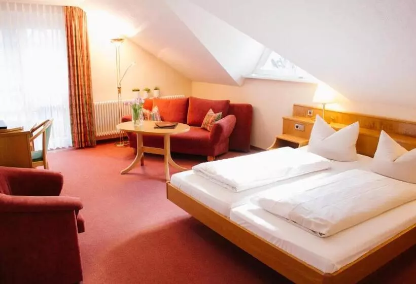 Hotelli Restaurant Sennhütte Im Herzen Des Südschwarzwalds