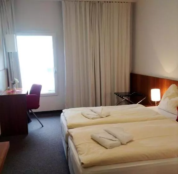 Hotelli Thalinger Hof