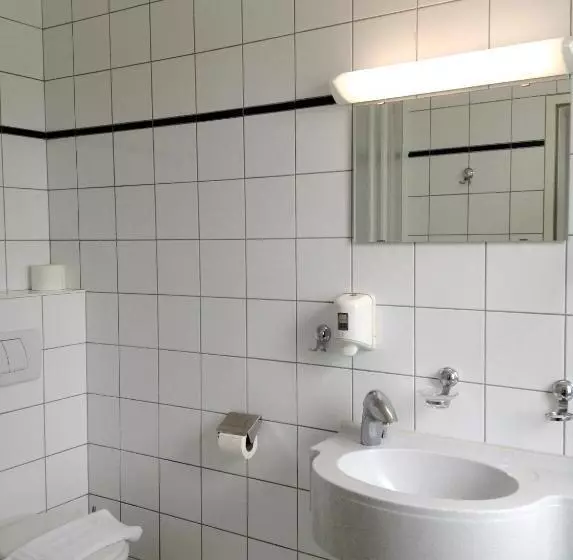 Hotelli Thalinger Hof