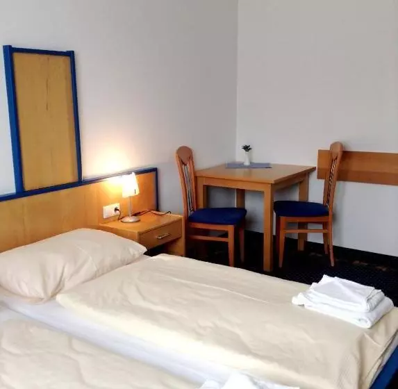 Hotelli Thalinger Hof