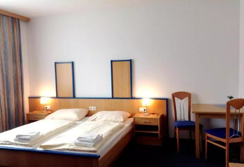 Hotelli Thalinger Hof