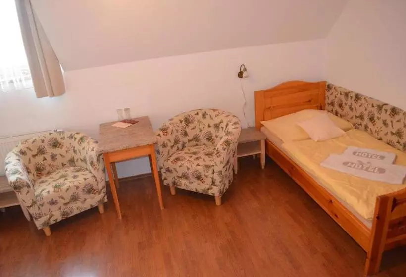 Hotelli Tři Věžičky