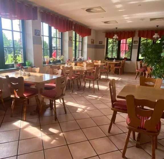 Müritz Landhotel Grüner Baum