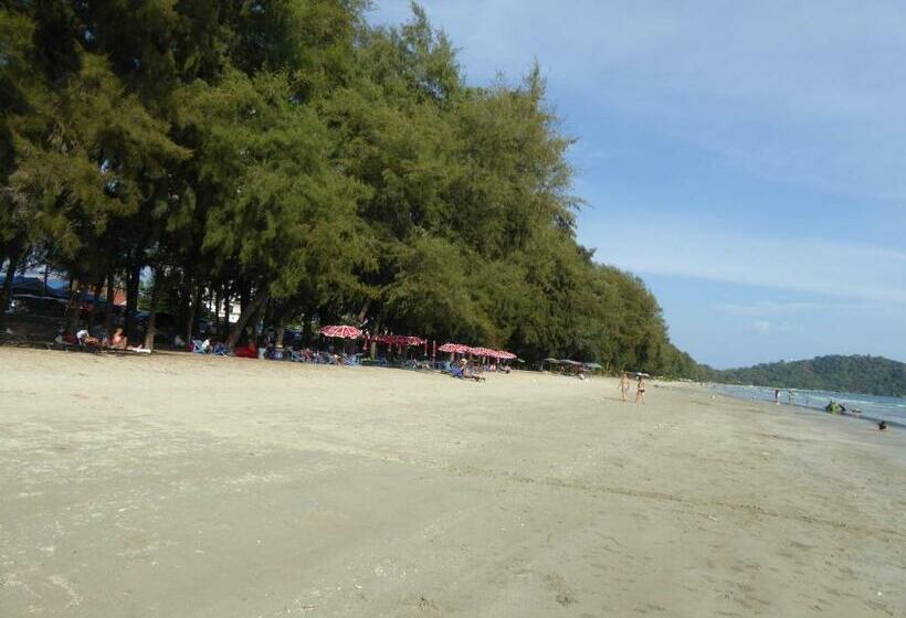 Oasis Garden & Pool Villa At Vip Resort