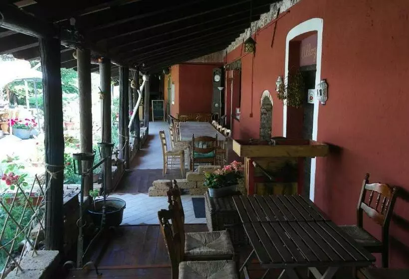 پانسیون Agriturismo Il Cammino