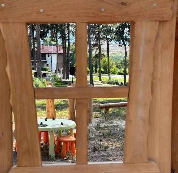 ペンション Esterra Vini Guest House