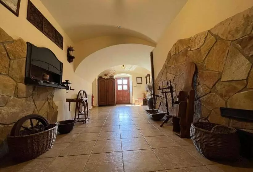 Majatalo Penzion Stanský Mlýn