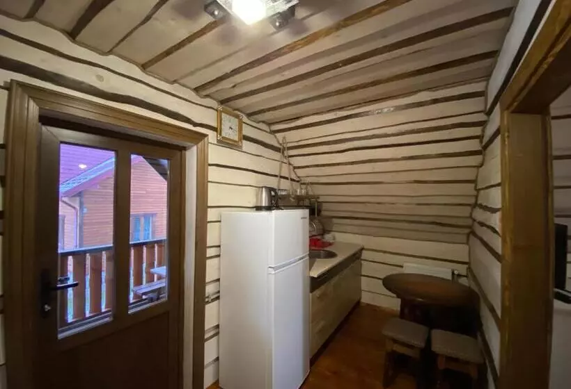 Majatalo Plavianska Sadyba