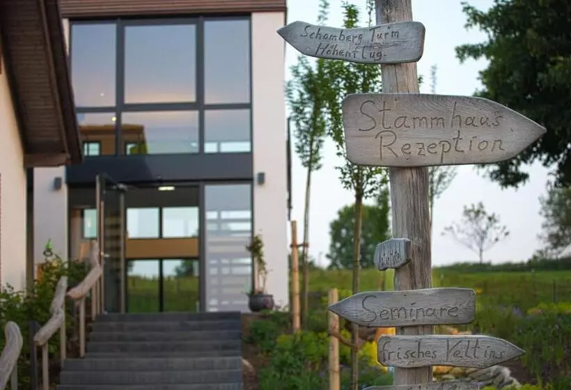 Majatalo Steinbergs Wildewiese Natur