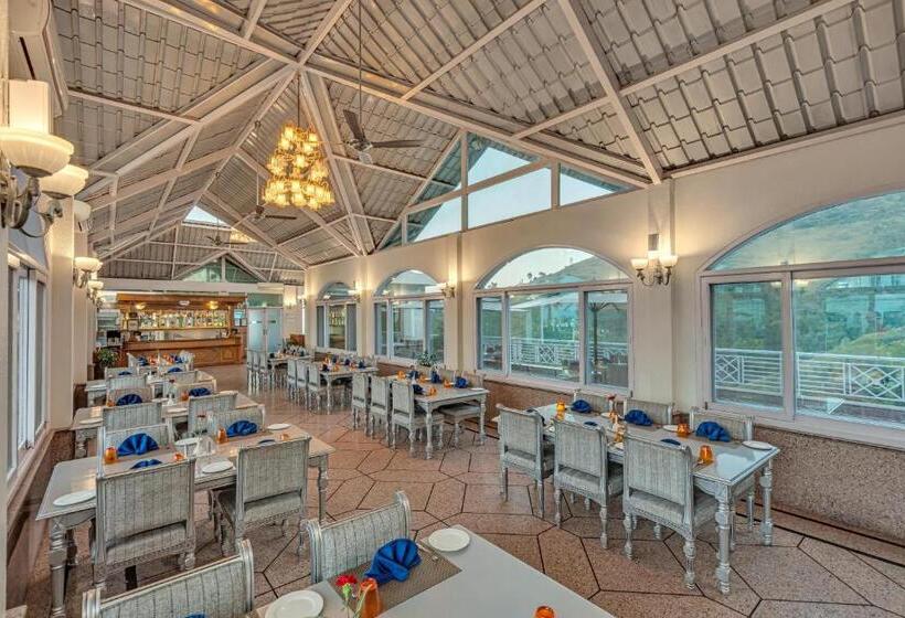 Resort Club Mahindra Kandaghat