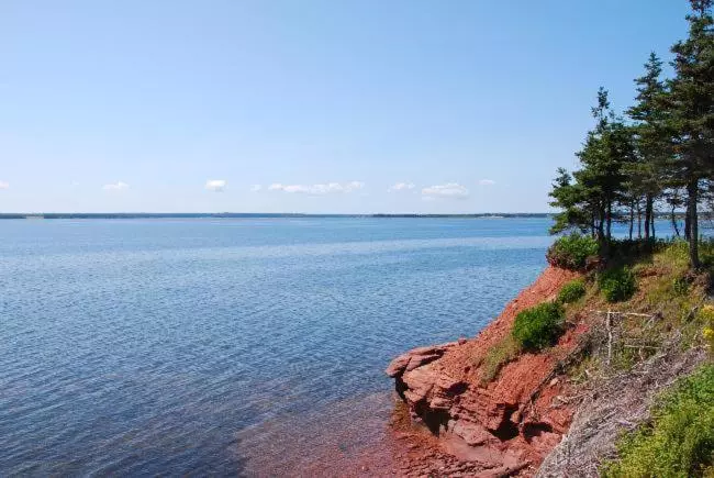 Retkeilymaja Ned S Landing At Spry Point And The Barn At Spry Point
