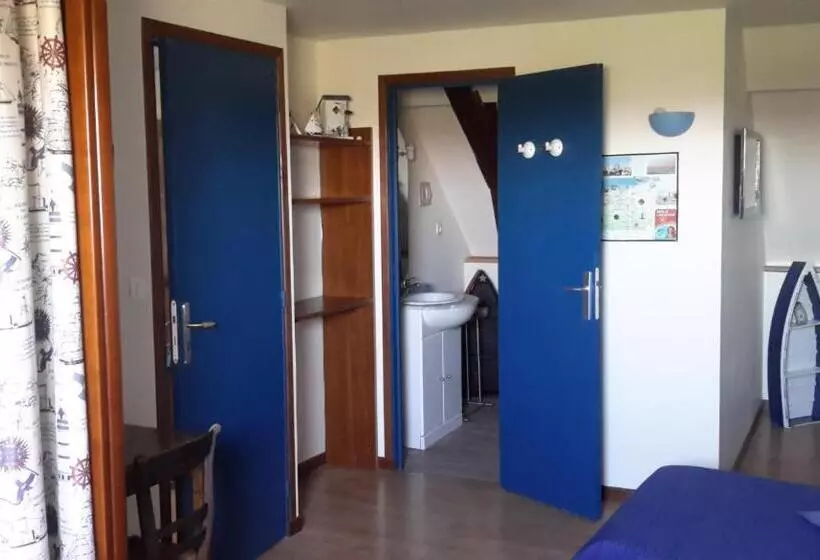 Aamiaismajoitus (B&B) Au Gallodrome Maison D Hôtes Et Table D Hôtes En Estaminet Privé