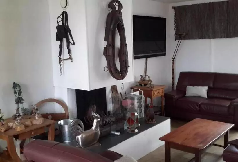 Aamiaismajoitus (B&B) Au Gallodrome Maison D Hôtes Et Table D Hôtes En Estaminet Privé
