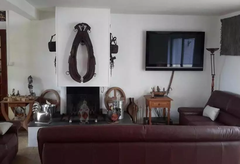 Aamiaismajoitus (B&B) Au Gallodrome Maison D Hôtes Et Table D Hôtes En Estaminet Privé