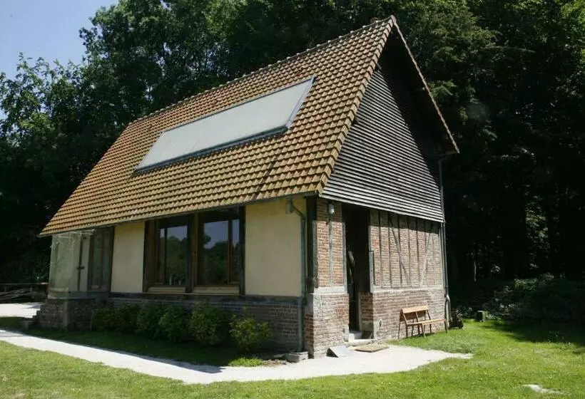 Aamiaismajoitus (B&B) Château De Miromesnil